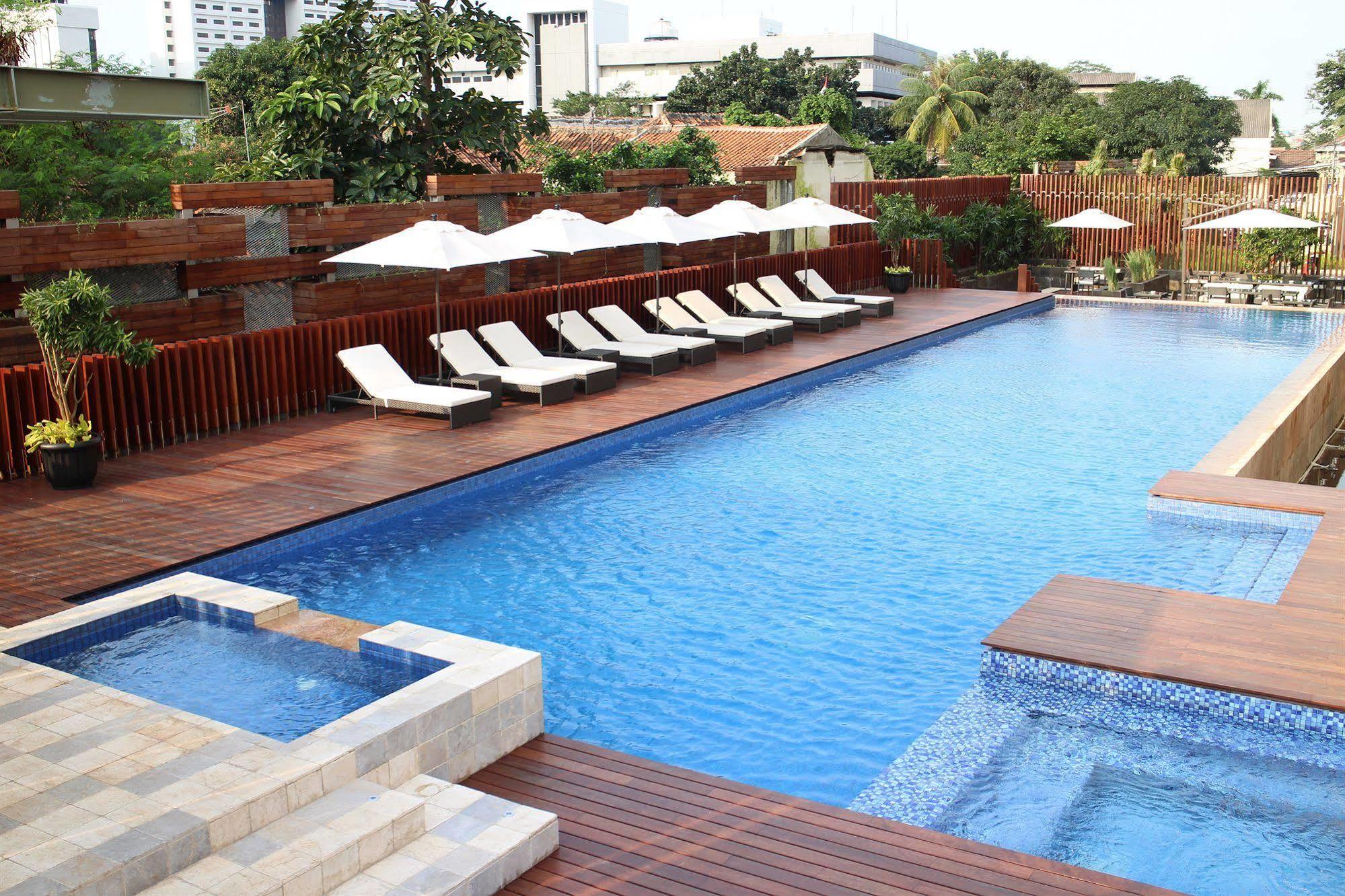 Fraser Residence Menteng Jakarta Exterior foto